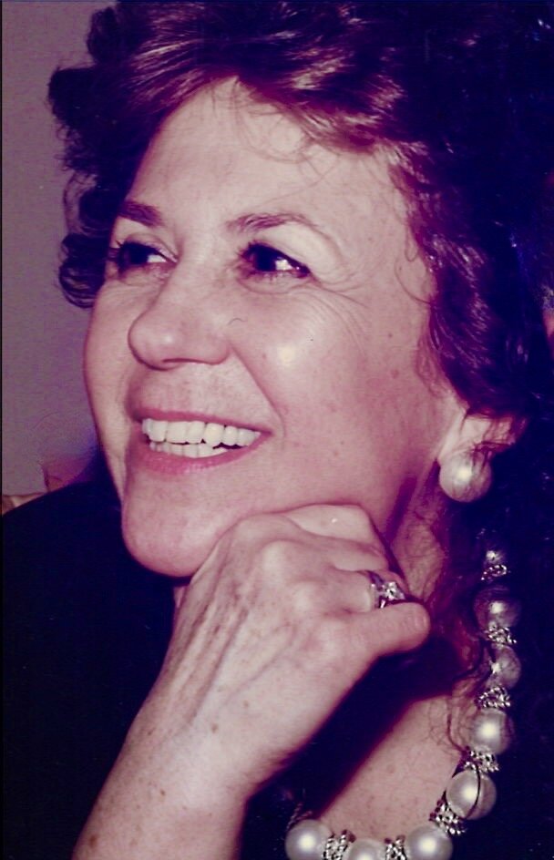 Elaine Lessin